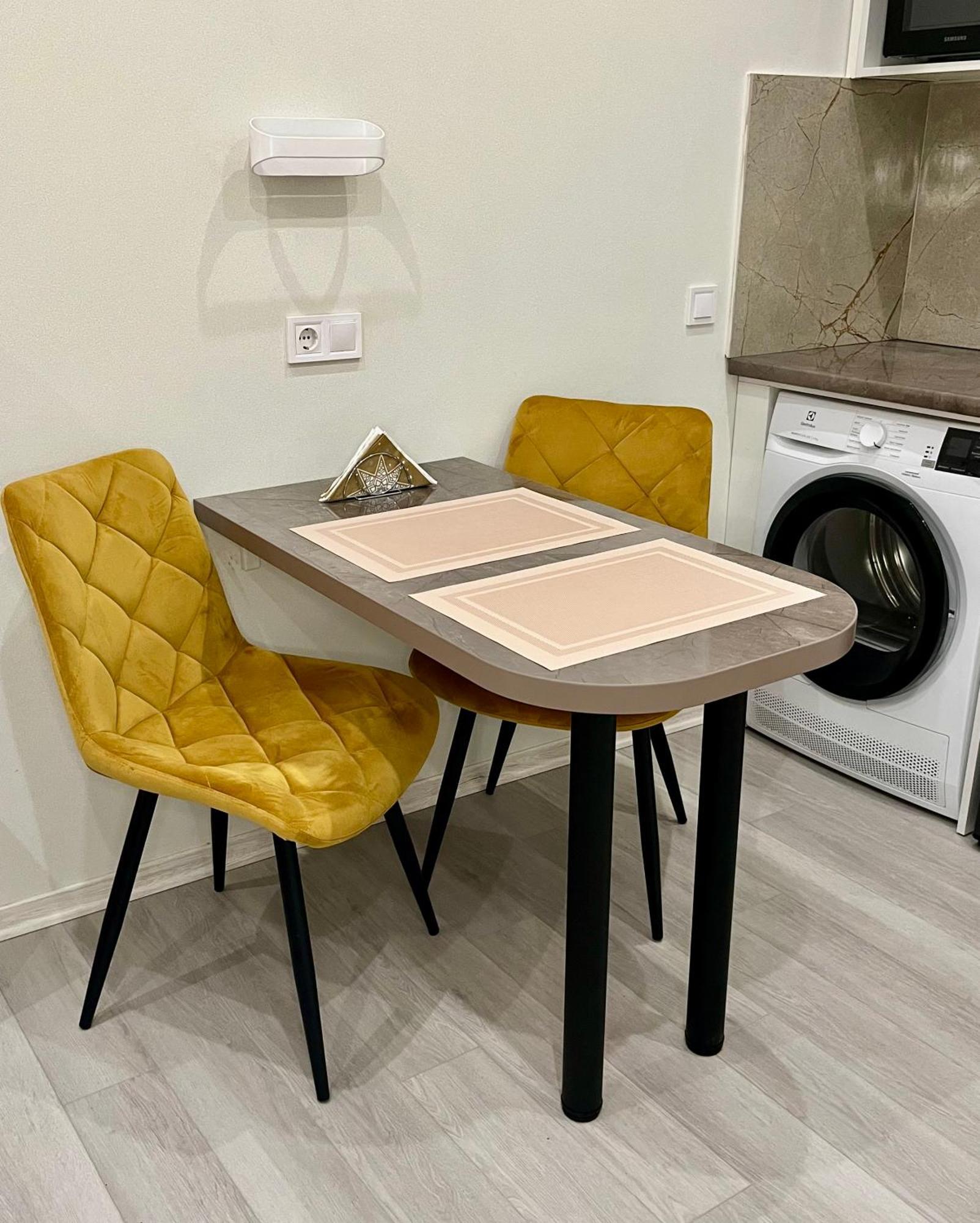 Park Apartment *
